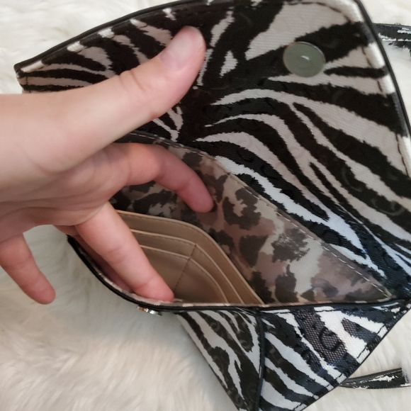 Guess Crossbody Envelope Handbag - Picture 3 of 5